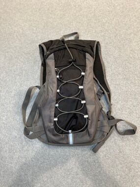 Unigear Hydration Pack for Hiking/Biking – Brand New